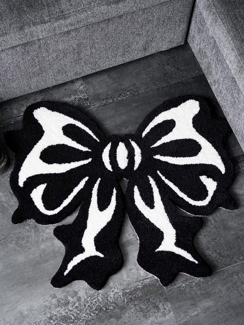 Bow Rug