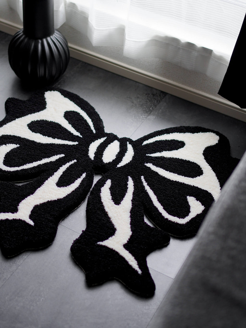 Bow Rug