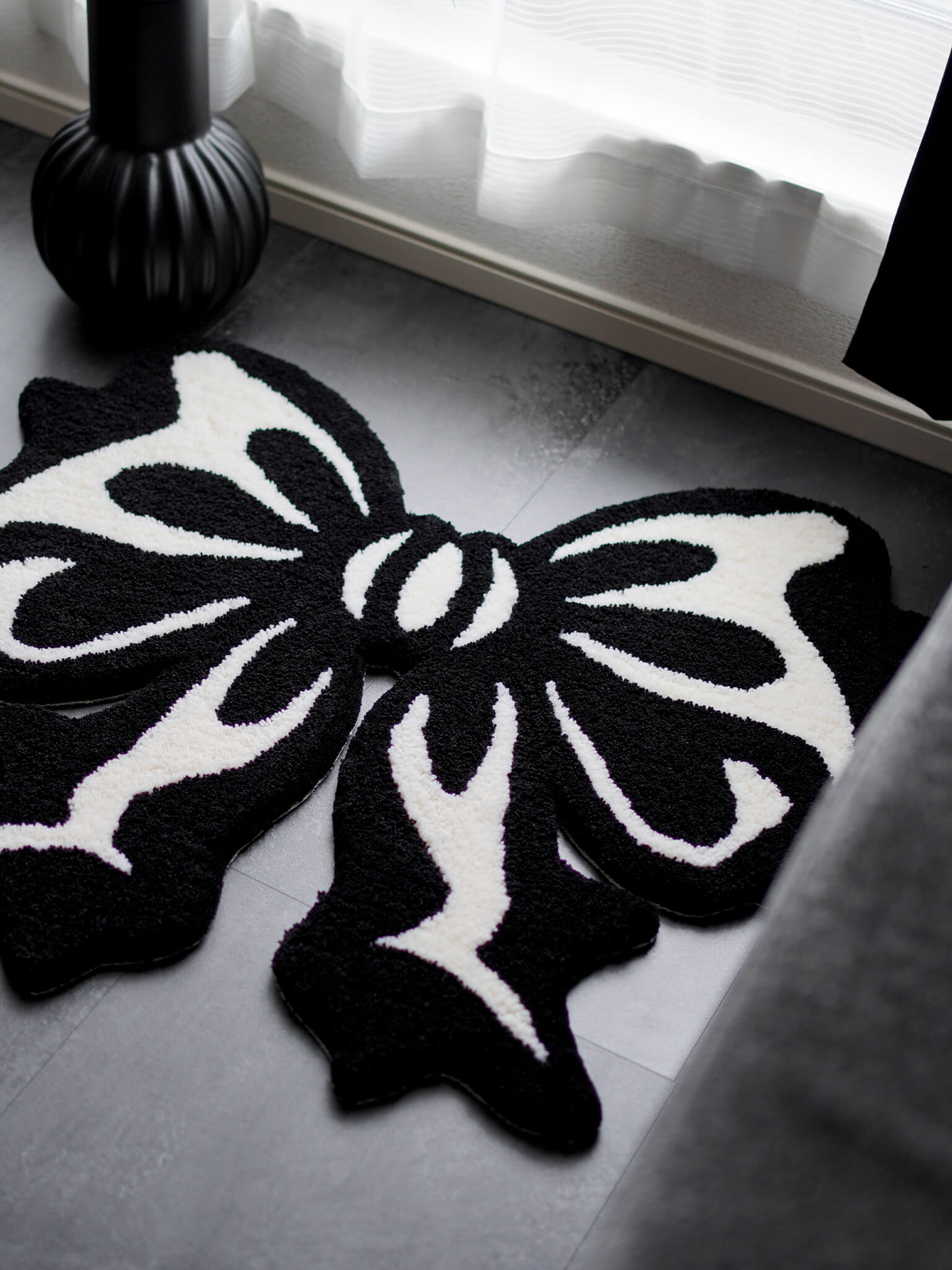 Bow Rug