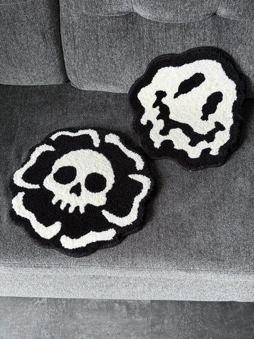 Melted Smile Mini Rug