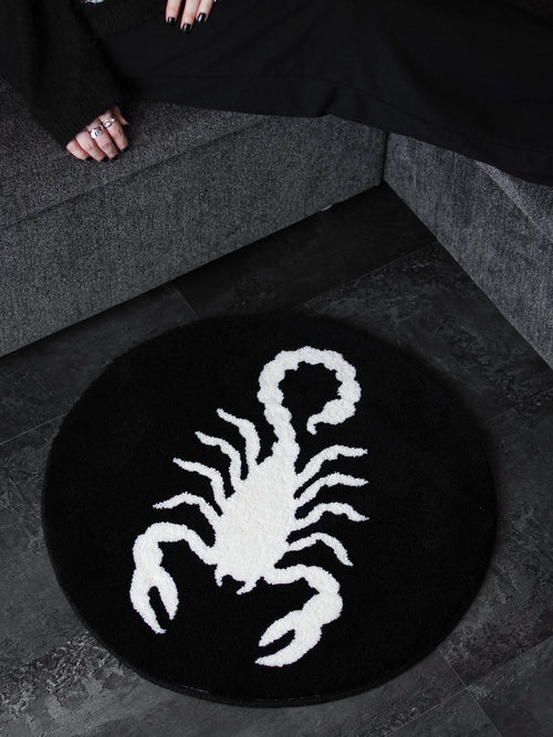 Scorpion Circle Rug